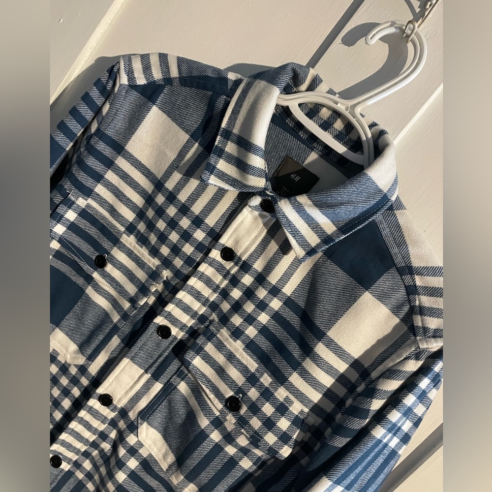 Men’s H&M Plaid Button Up ( Small )